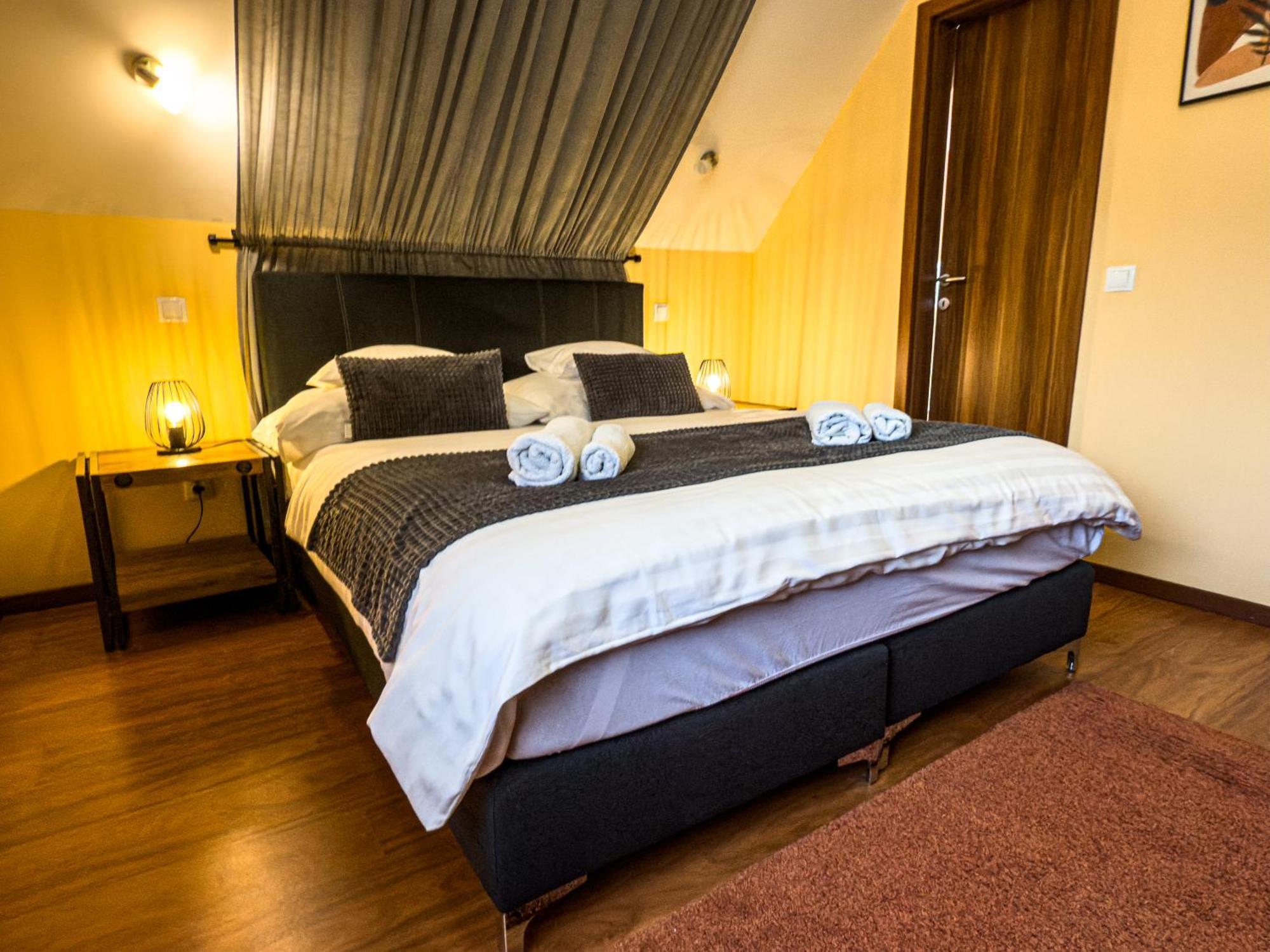 Barackvirag Vendeghaz Hotel Tihany Exterior photo